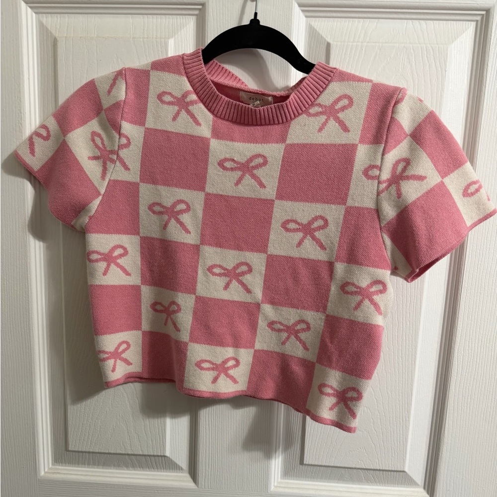 Debut Pink and Cream Bow Pattern Tee